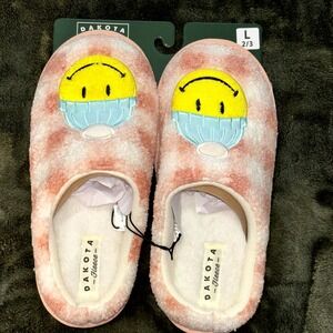 Dakota Fleece Slippers Girls L2/3 Pink Plaid Lined Smiley Face Mask Cozy Comfort
